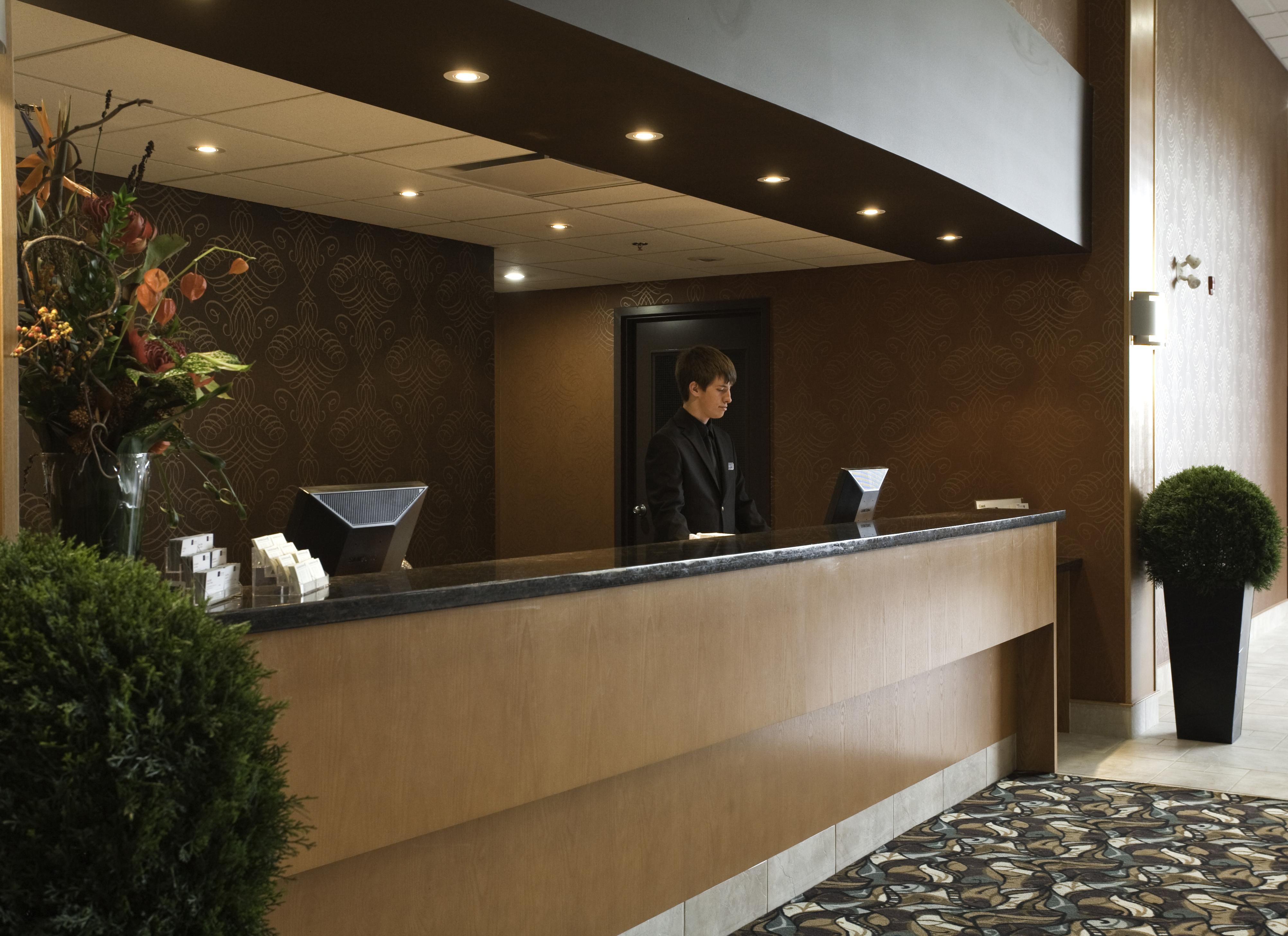 莱斯布里奇海岸酒店及会议中心 外观 照片